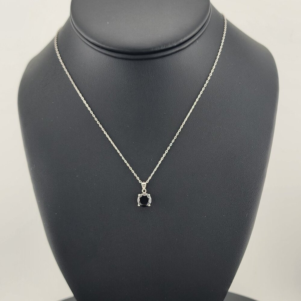 Black Gemstone Necklace in 925 Sterling Silver